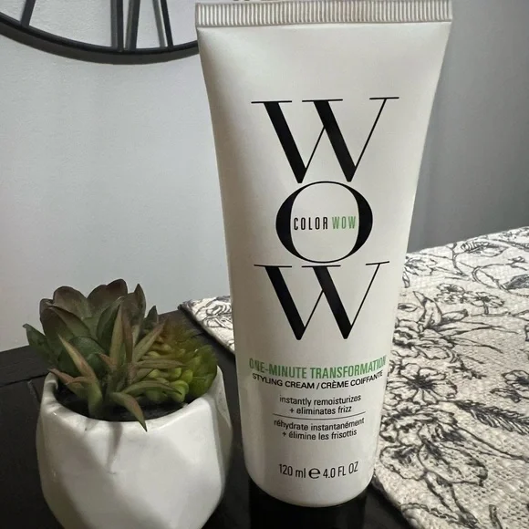Color Wow One-Minute Transformation Styling Cream - Picture 4 of 4